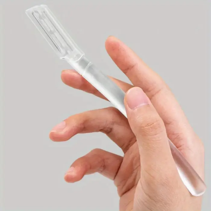 Rasoirs faciaux, outil de retouche pour le dermaplaning