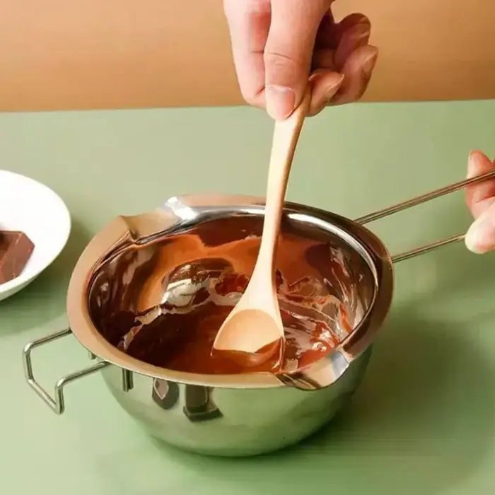 Chaudière de fusion de cire de bougie d'acier inoxydable avec la poignée résistante à la chaleur pour faire fondre des bonbons au chocolat et des fournitures de fabrication de bougies