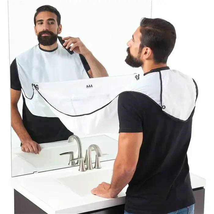 Tablier de rasage pour homme