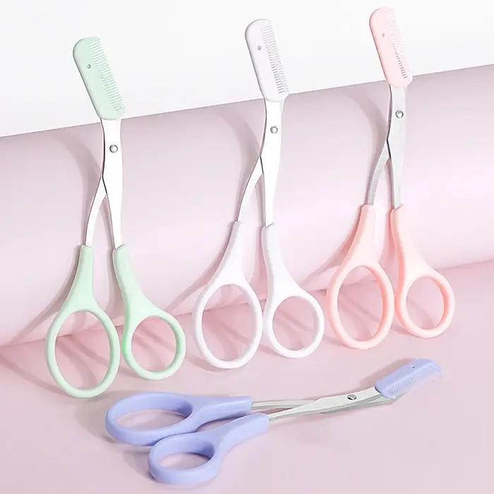 Ciseaux de précision pour sourcils