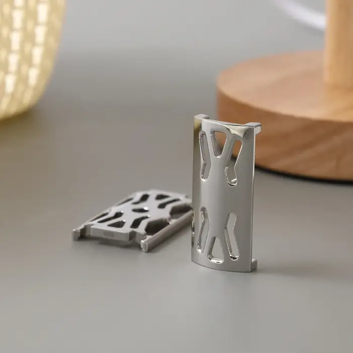 Tête de rasoir de sécurité YAQI Hollowed Sentinel SSP (acier inoxydable 316) polie pour hommes avec une interstice de