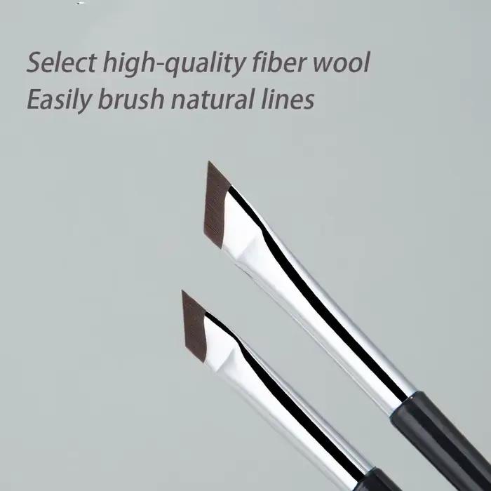Brosse Eyeliner à lame améliorée