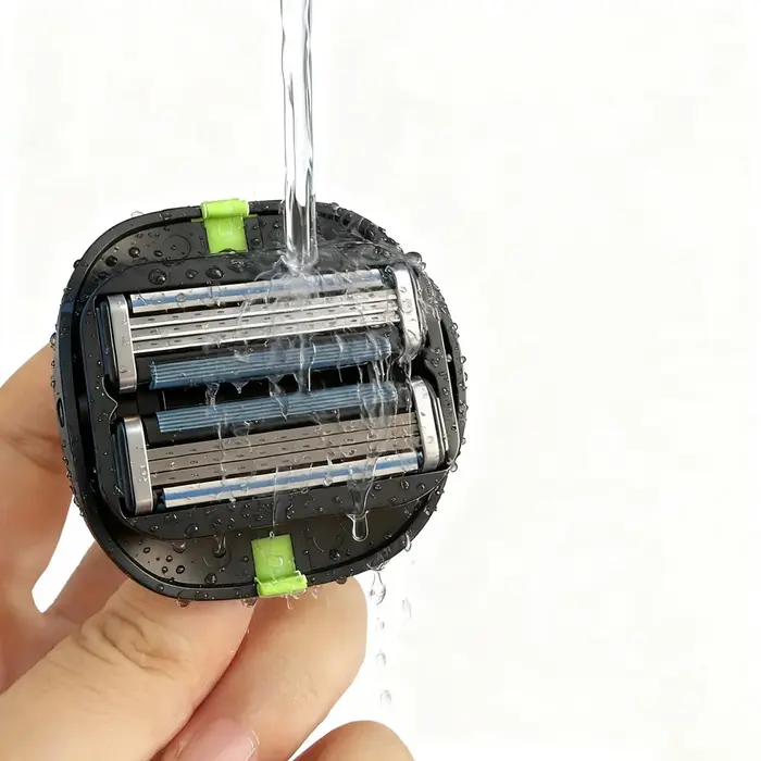 Rasoir multi-lames pratique pour hommes : toilettage sans effort pour la tête et le corps
