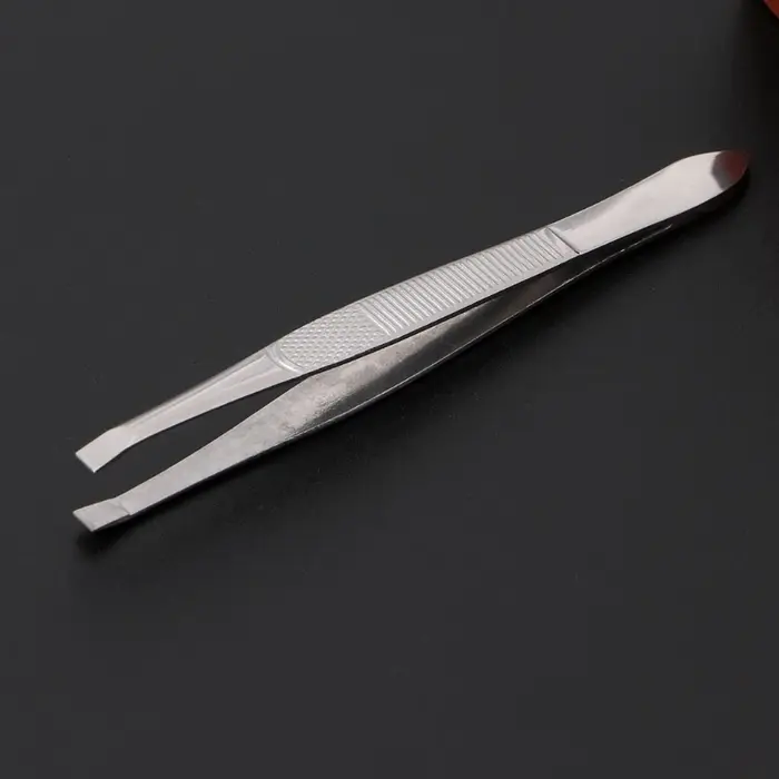 Pincettes professionnelles d'épilation des sourcils en acier inoxydable