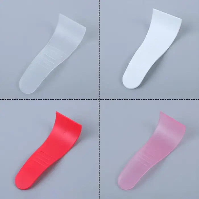 Accessoires cosmétiques en plastique pour femmes