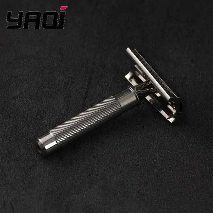 Rasoir de sécurité Yaqi Slant 37 en acier inoxydable avec angle de lame de précision pour un rasage étroit et une peau lisse
