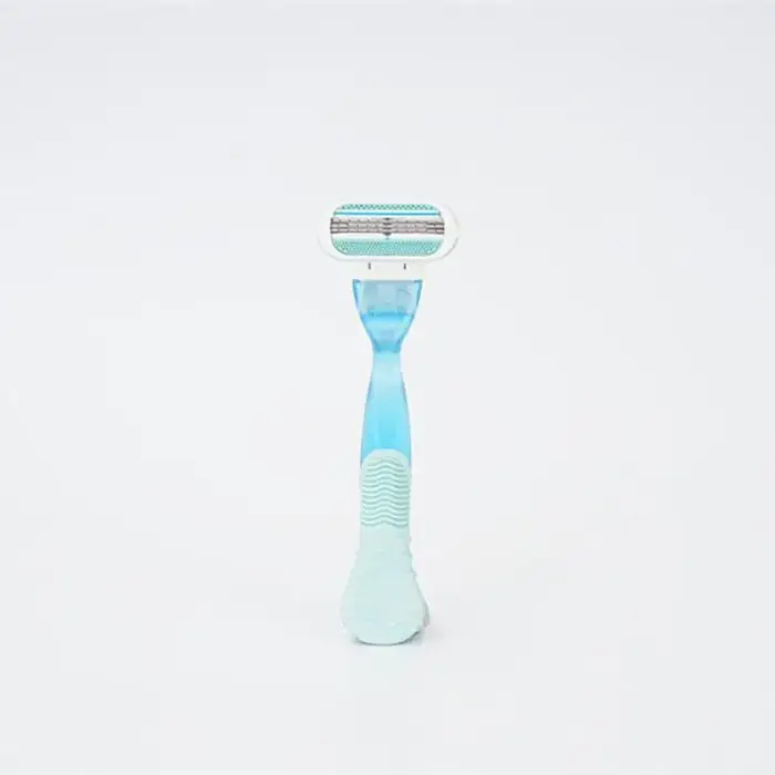 Rasoir corporel pour femme avec trois lames flottantes de précision et design résistant aux rayures,