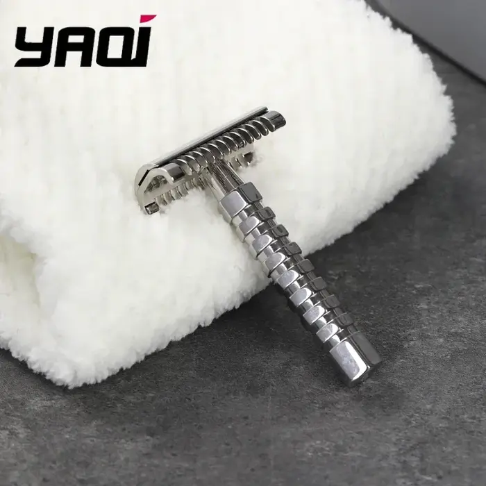 Rasoir de sécurité inclinable réglable en acier inoxydable Yaqi Matte Torqx 2026 - Outil de toilettage pour hommes
