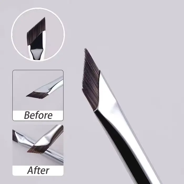Brosse Eyeliner à lame améliorée