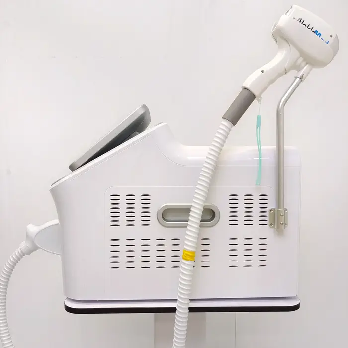 Promotion 2026 : Appareil d'épilation laser diode Soprano Ice Titanium 4000W avec 4 longueurs d'onde