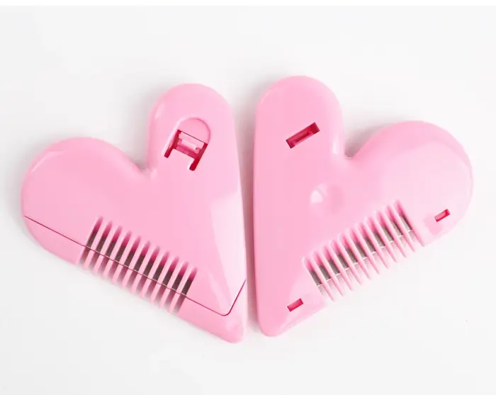 Peigne de coupe de cheveux en forme de cœur mignon
