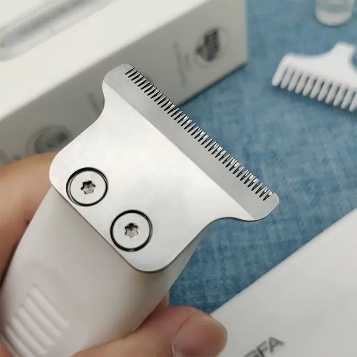Mini tondeuse à cheveux 0 mm avec lame en acier en T