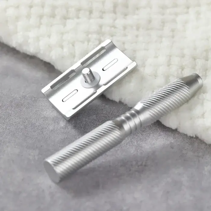 YAQI – rasoir de sécurité professionnel Tachi / Ghost (Version en aluminium) et SE Katana /Globe Trotter