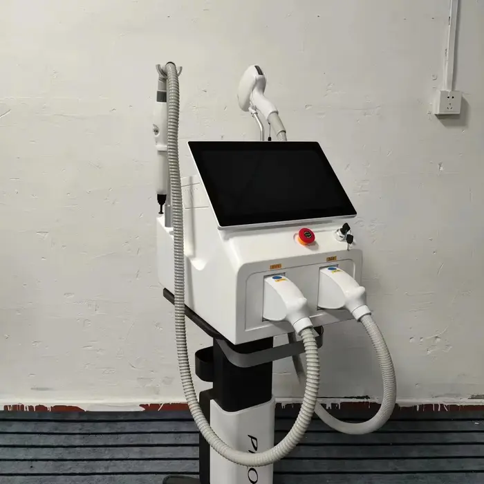 Machine à laser diode Soprano Titanium Ice Platinum 2-en-1 755/808/1064nm 4 longueurs d'onde Épilation indolore Modèle 4000W pour Beau