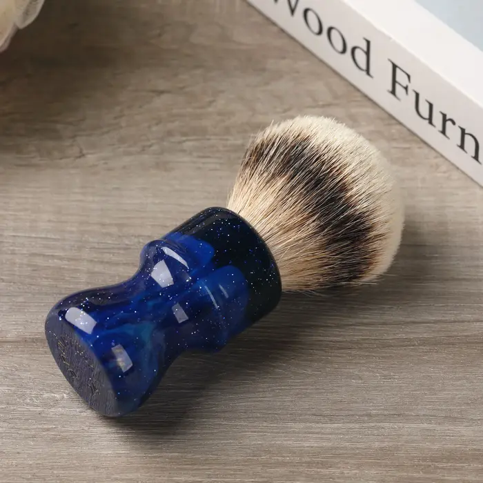 24MM Yaqi mystérieux espace couleur poignée argenté blaireau cheveux noeud hommes blaireaux