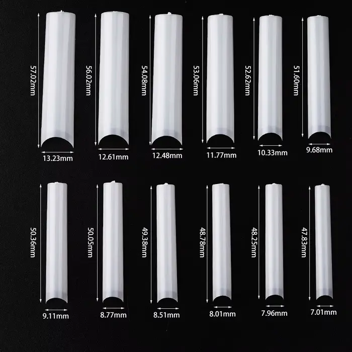 Faux ongles longs en forme de cercueil/carré en acrylique, demi-couverture, pointes droites et incur