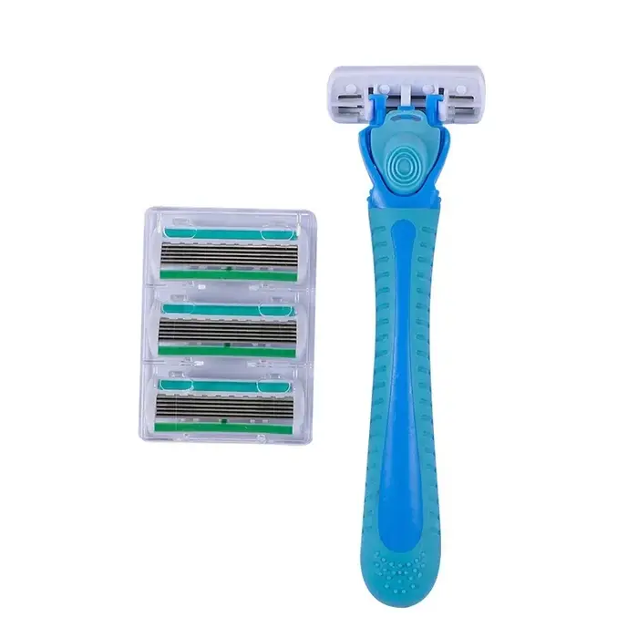 Rasoir manuel pour femme à 6 lames
