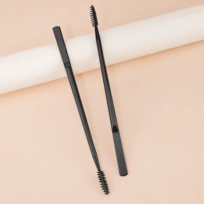 Applicateur de lifting des sourcils