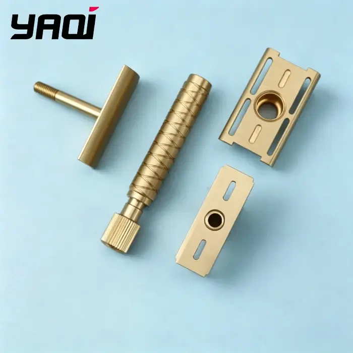 Nouveauté 2026 ! YAQI Rasoir de sécurité The Final Cut - Brass V2 en laiton 100 %