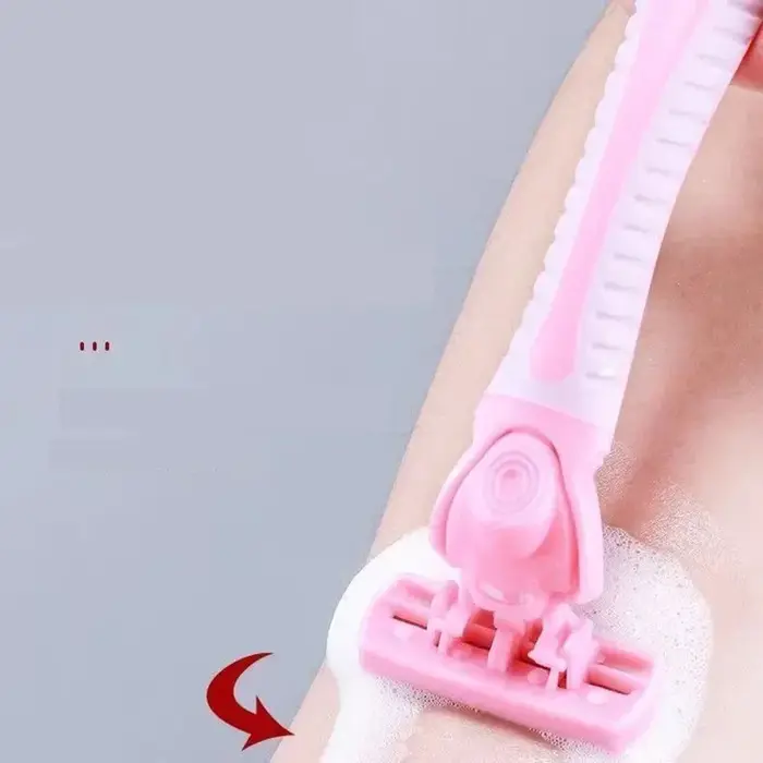 Rasoir manuel pour femme à 6 lames
