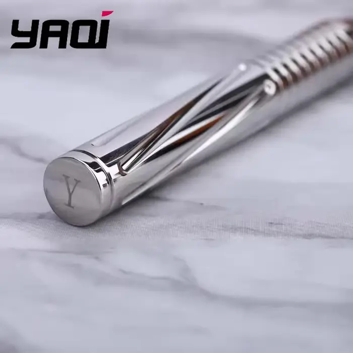 Nouveauté 2026 ! Rasoir de sécurité YAQI BULLET en acier inoxydable poli et laiton pour homme