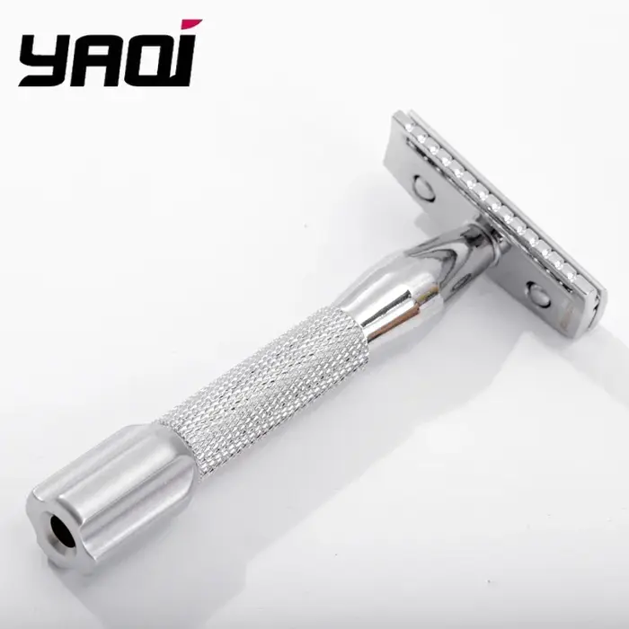 Rasoir de sécurité YAQI Razzo Rocket 2026 avec manche en aluminium couleur chrome pour hommes