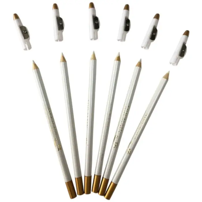 Crayon pour hommes, bord de barbe
