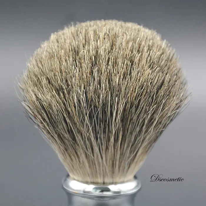Brosse à raser poils de blaireau pur avec manche en résine