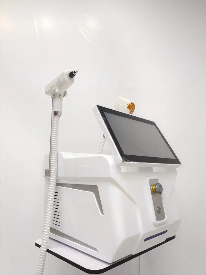Machine d'épilation au laser à diode 5000W