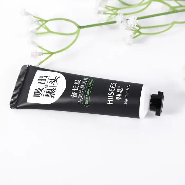 Masque dissolvant de points noirs pour le visage