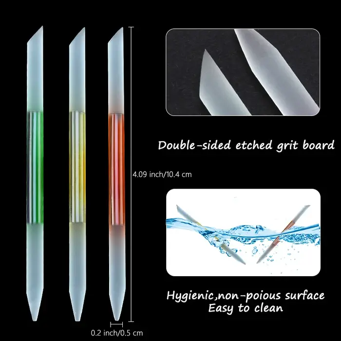 Poussoir à cuticules en verre