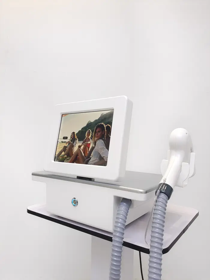 Mini appareil d'épilation au laser à diode professionnel 810 nm