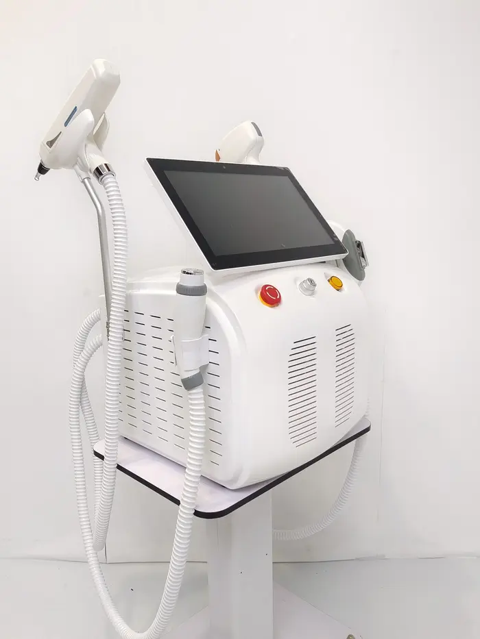 Meilleure vente 4 en 1 Diode Laser Pico 808 carbone Peel RF IPL picoseconde