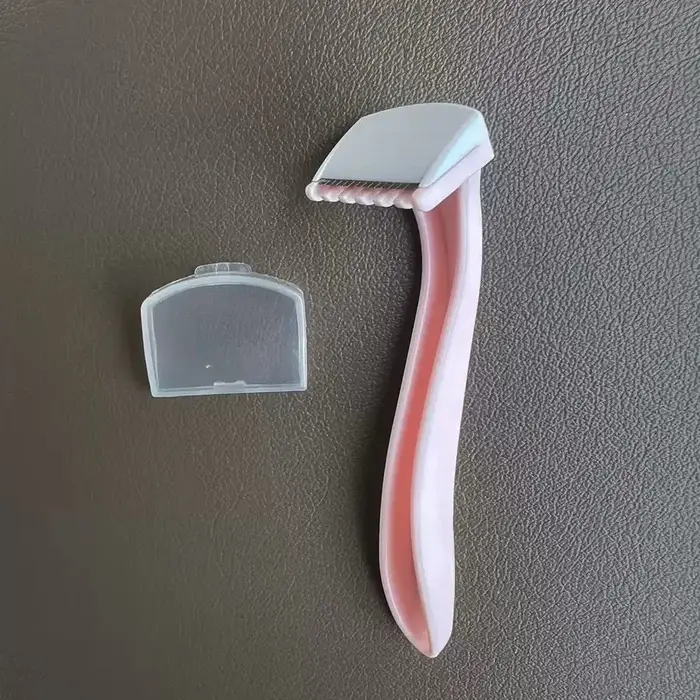 Rasoir pour la ligne du bikini, rasoir pour l'épilation des poils pubiens, tondeuse pour les poils d