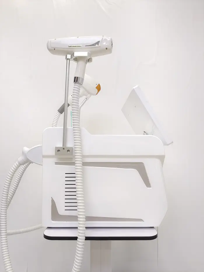 Machine d'épilation au laser à diode 5000W