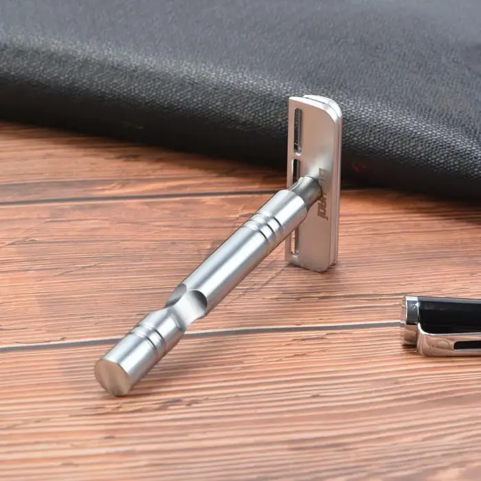 YAQI – rasoir de sécurité pour hommes, couleur Chrome mat, lame AC Excalibur, à un seul bord