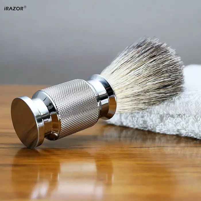 Brosse de rasage classique avec poignée antidérapante, Kit de toilettage pour cheveux de blaireau pu
