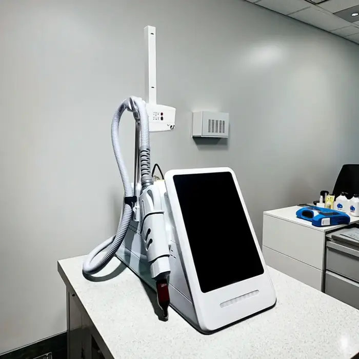 Nouvelle Machine Laser Picoseconde Portable Haut de Gamme 2025 pour l'Élimination des Tatouages