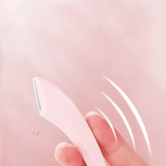 Rasoir à sourcils de précision pour femme – Meniscus et lame inclinée